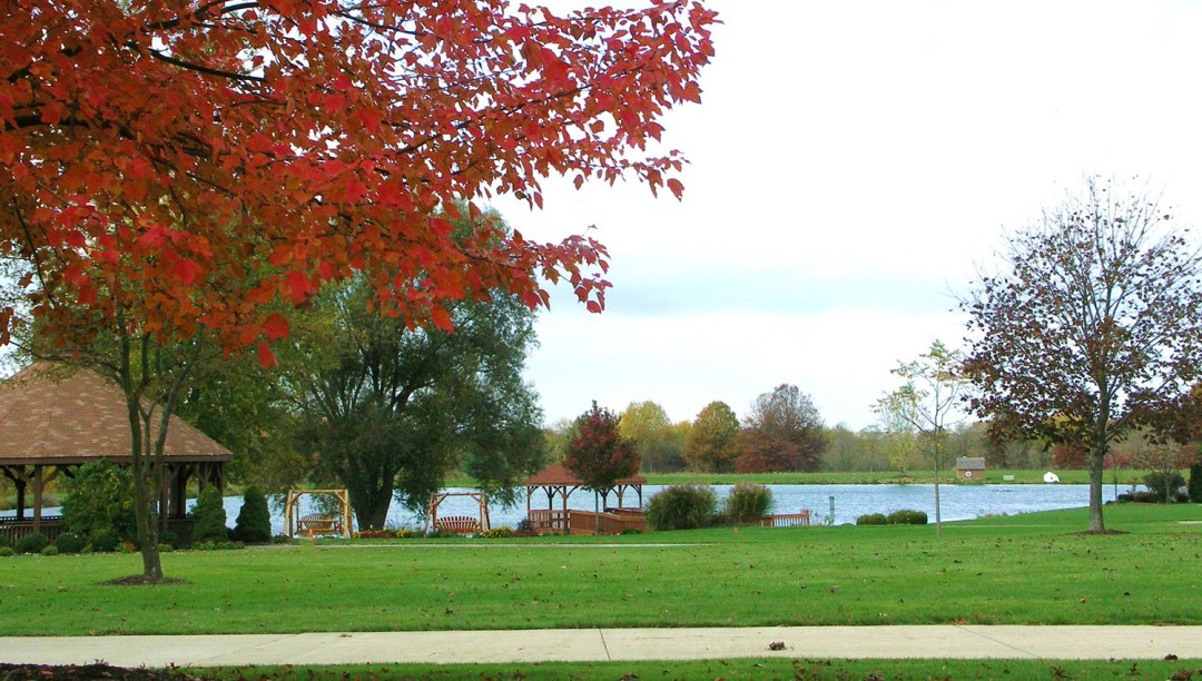 Copleand Oaks Campus in the Fall Crandall Medical Center